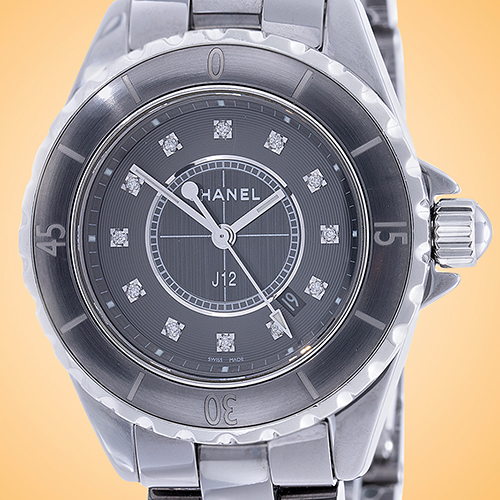 CHANEL J12 Quartz 33 mm Ceramic / Titanium Ladies Watch H3241